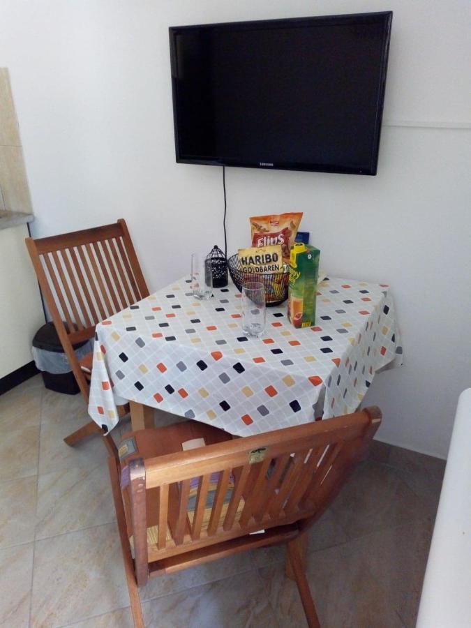 Apartman Leo Nečujam المظهر الخارجي الصورة